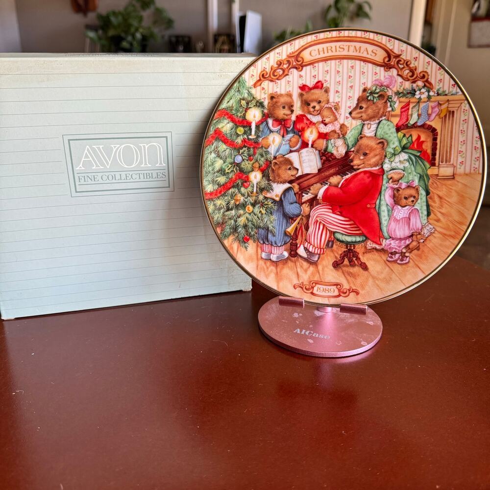 Avon CHRISTMAS PLATE TOGETHER FOR CHRISTMAS BEARS‎ PORCELAIN 22k Gold Trim 1989 - Picture 2 of 3